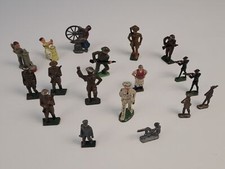 Lot of 18 Vintage METAL/LEAD MILITARY SOLDIER AND FARM FIGURES, 3 3/4" tall