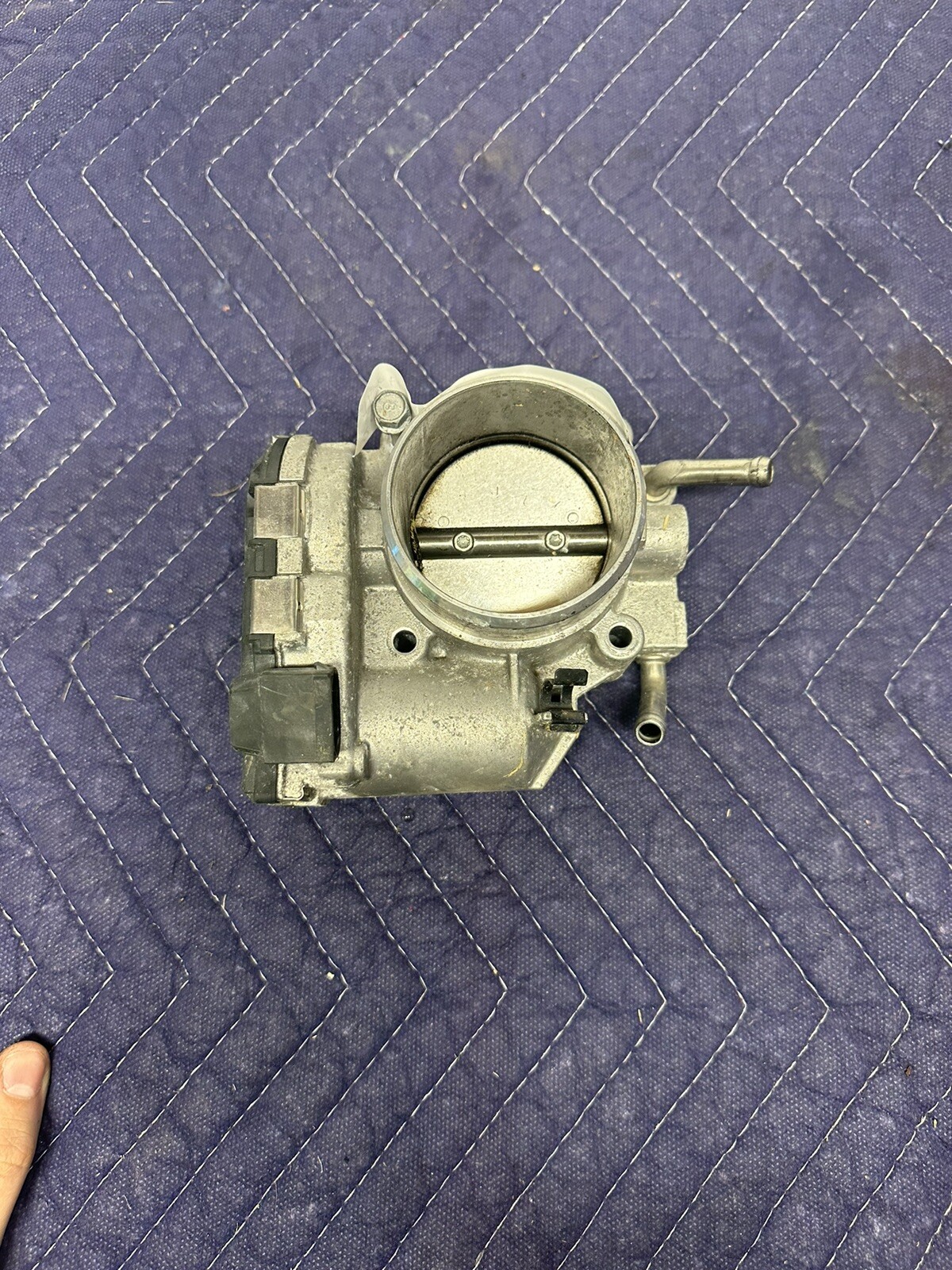 2006 - 2012 Kia Optima Sonata 2.4L Throttle Body Control Valve 35100-25200 Oem