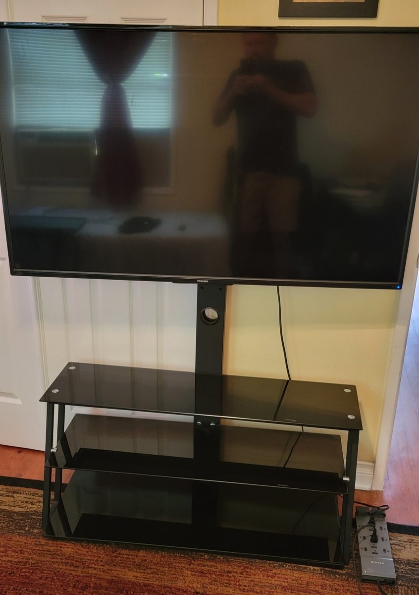 Toshiba 55” LED 2160p Smart 4K TV with stand and 3 shelves