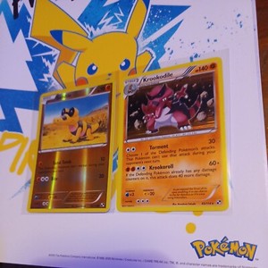 Pokemon Krookodile 65/114 Holo Sandile 63/114 Reverse Holo Black & White 2011