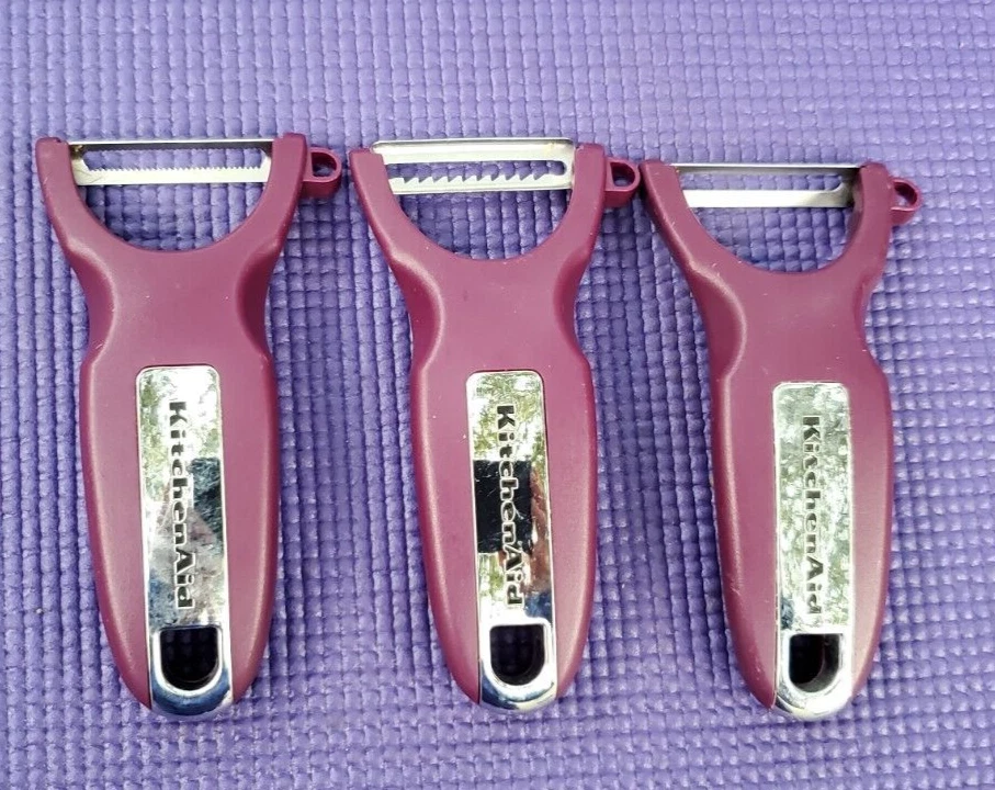 Kitchen Aid Peelers - Set Of 3: Y-Peeler, Julienne Peeler, Serrated Peeler - K