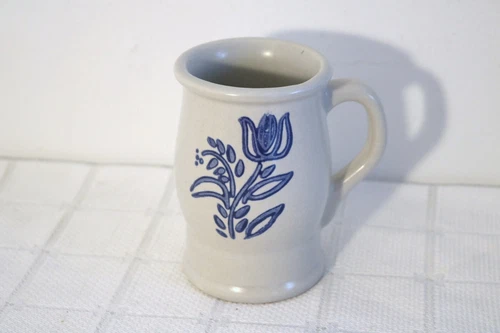 PFALTZGRAFF YORKTOWNE STONEWARE CASTLE 282Y 4 1/2"h Tulip Barrel Mugs Set of 3