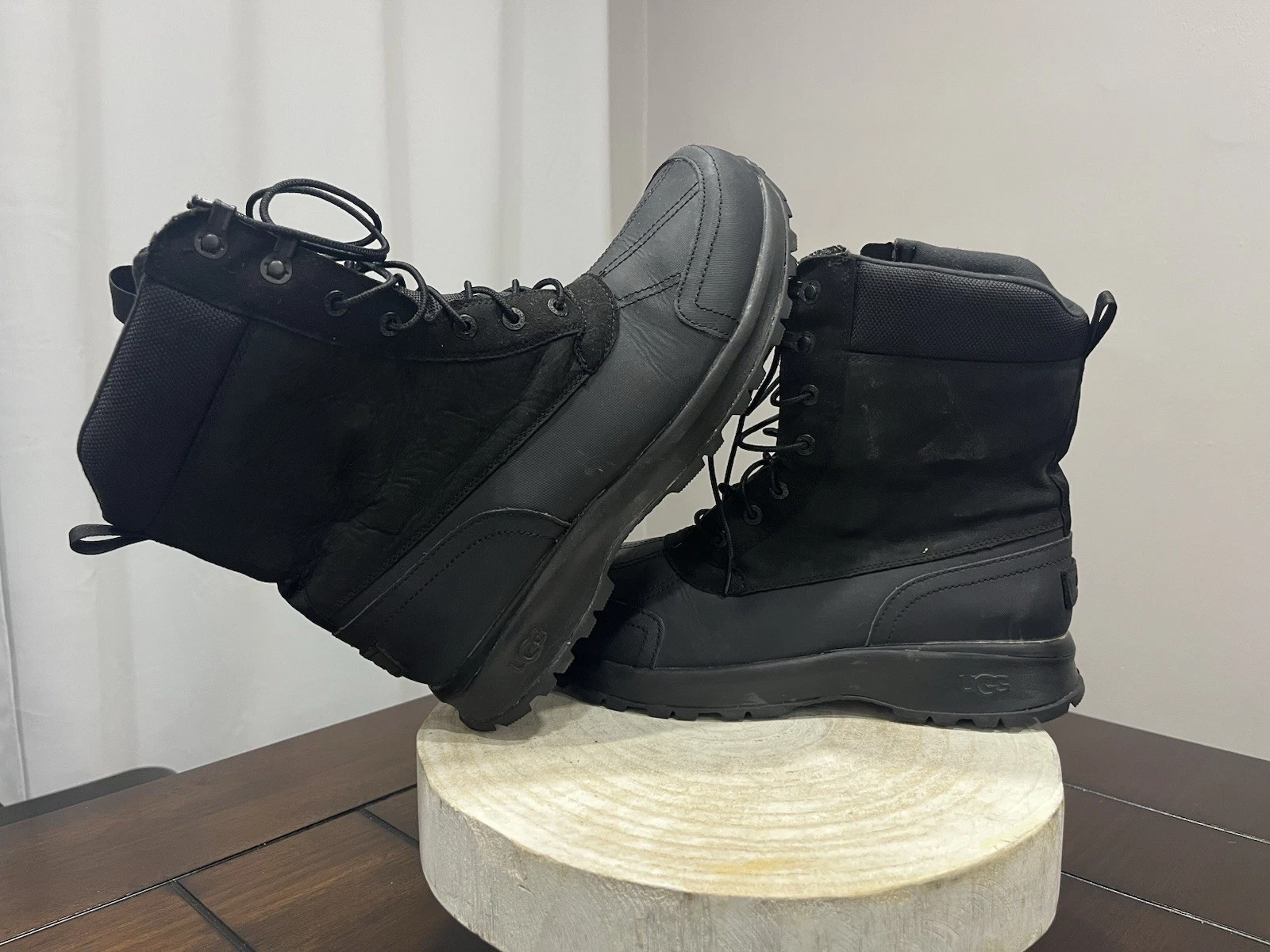 UGG Emmett Duck Boot Hi Sz 12 Black Waterproof Leather Winter Snow Shoes 1130766