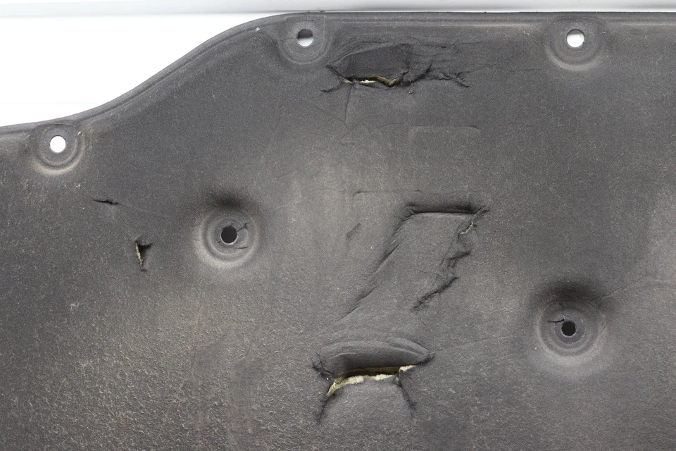 BMW 535I GT XDRIVE 2011-2017 - Manta de aislamiento/sonido del capó 9138474 Foto 3 de 4