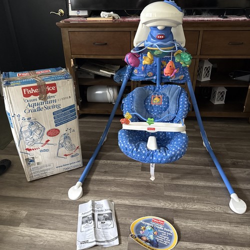 Vintage Fisher Price Ocean Wonders Aquarium Cradle Swing Tested Working W Box!!