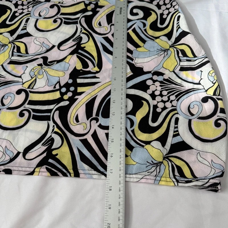 Boohoo pastel abstract print mini skirt UK 16 image 6