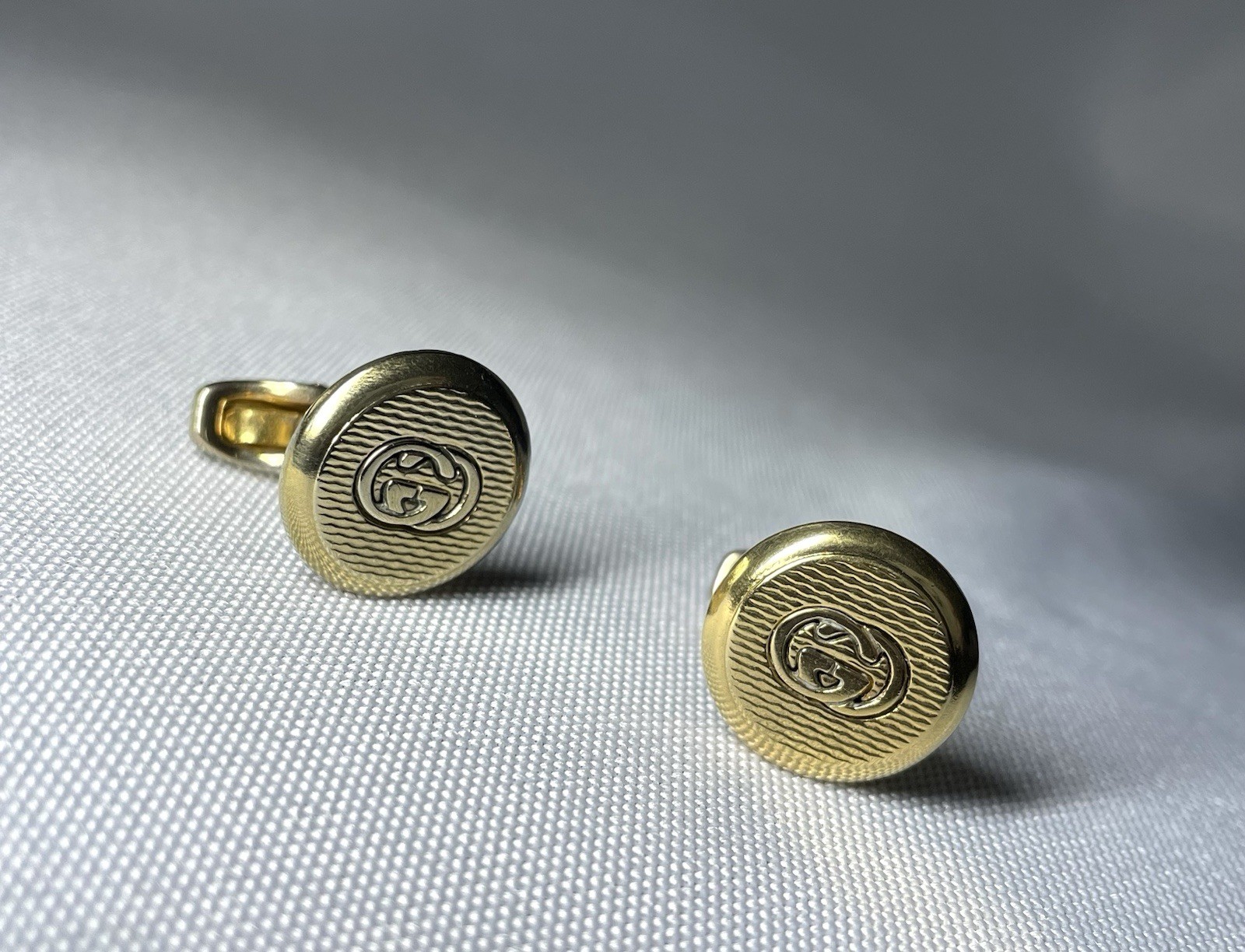 Auth [Rare] Gucci Cufflinks Interlocking G double… - image 8