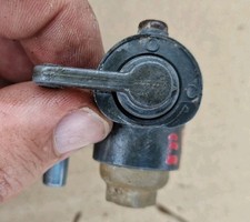 Vintage Fuel Tap for Robin Engine EY20D 5HP good conditions not leaking.