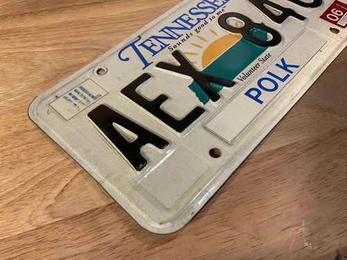 2002 Tennessee License Plate Polk County AEX 840 - Foto 2 di 4
