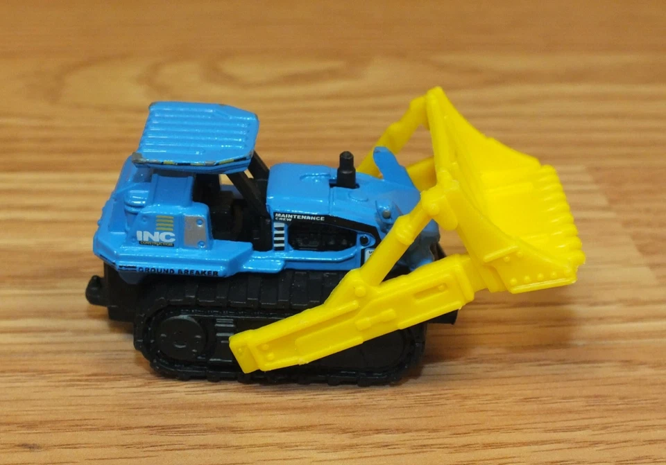 Matchbox Mattel 2006, 2013 MB 948 Maintenance Crew Ground Breaker Die Cast Toy - Image 3 of 4