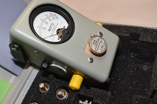 BIRD Thruline Wattmeter + Series 8000 LOAD RESISTOR with Slugs Case and Manuals - Photo 3/11