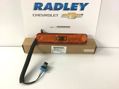 NEW OEM GM CHEVROLET Hummer H2 03-09 Side Marker Light Lamp 