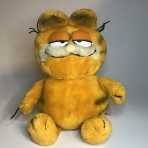1981 garfield plush