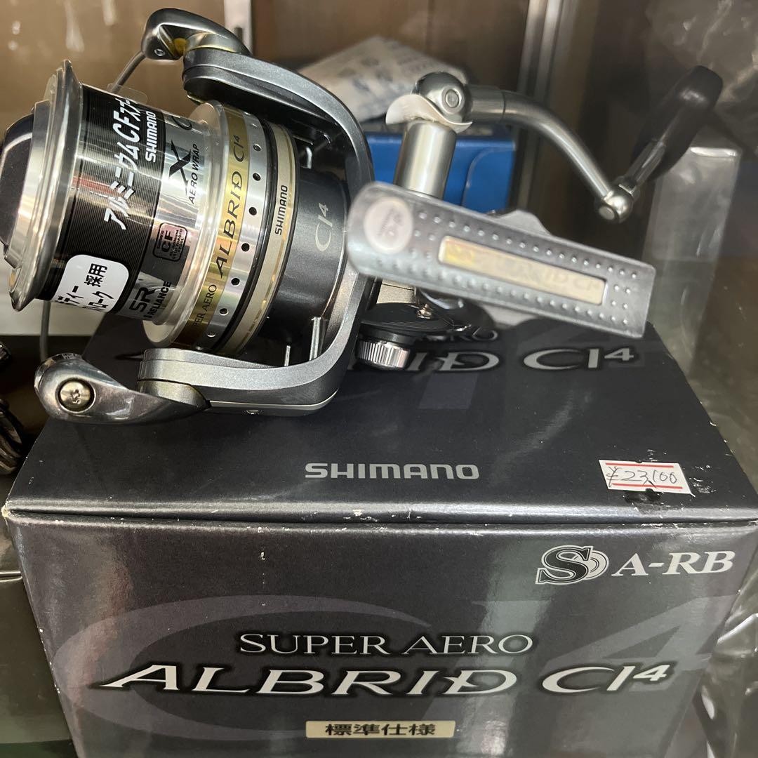 Shimano Albrid C14 High-Performance Fishing Reel for Smooth Casting
