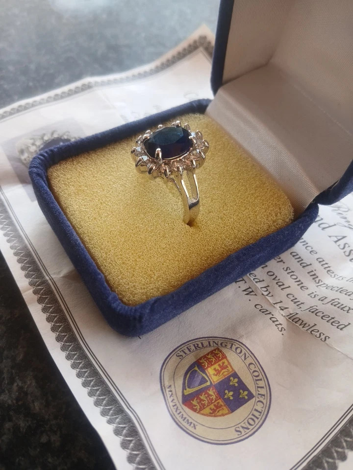 Anillo de imitación de zafiro con 14 diamantes impecables-x⁴ circonita cúbica, placa de platino reliquia real Foto 4 de 4