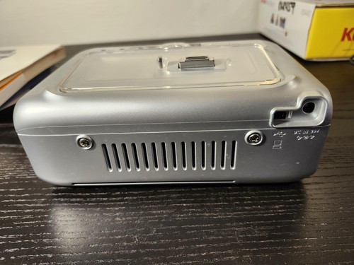 KODAK EASY SHARE ZOOM DIGITAL DX 6440 CAMERA AND PRINTER DOCK STATION - Picture 20 of 21