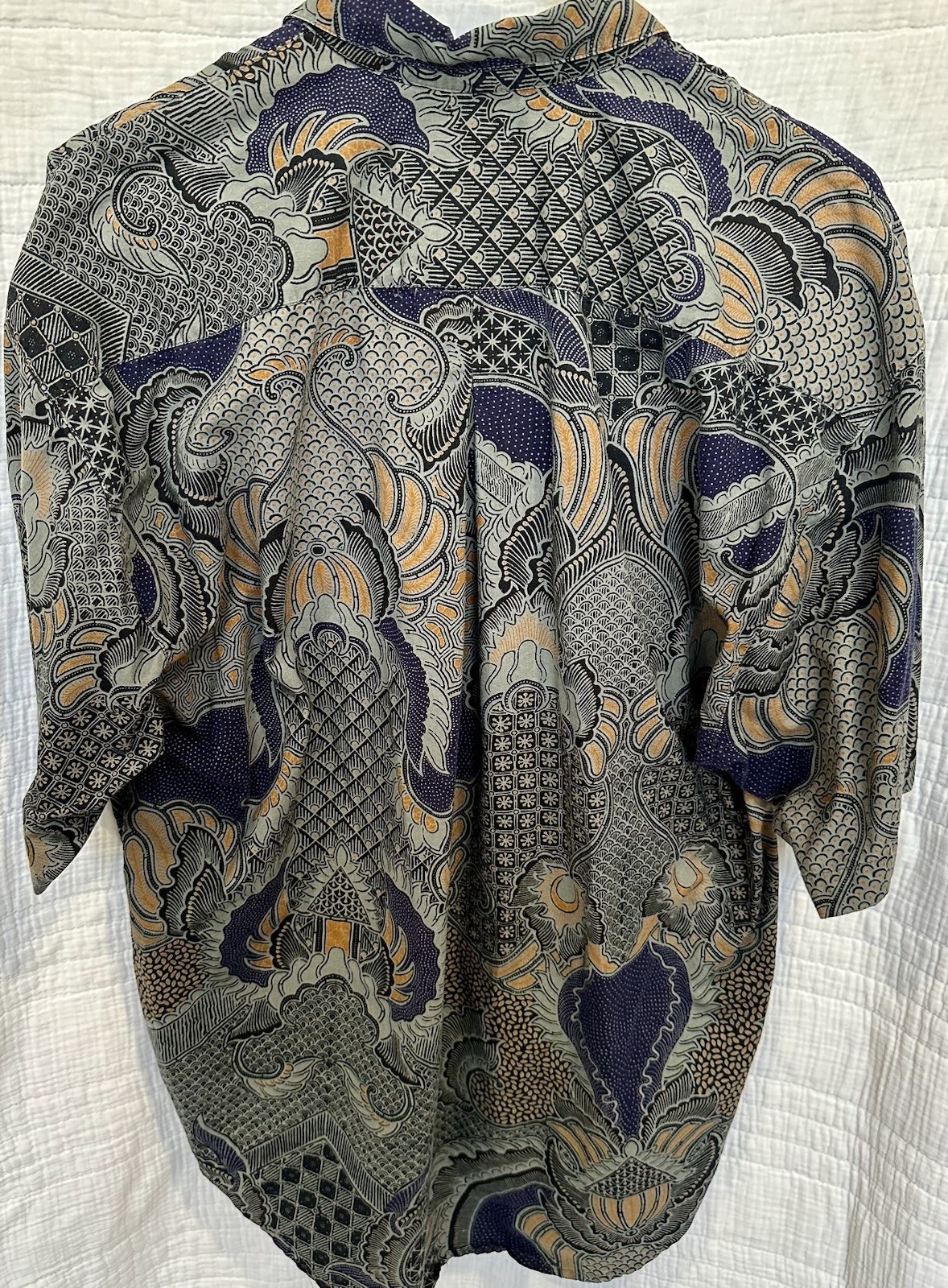 VTG Java Lava Men's Multicolor Geometric Button-U… - image 4