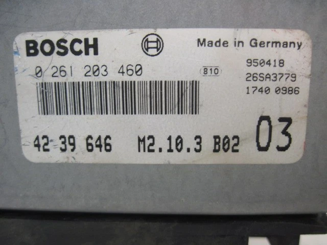 ORDENADOR ECU ECM SAAB 900 1994 1995 SIN TURBO 0261203450 4239646 820723 Foto 3 de 4