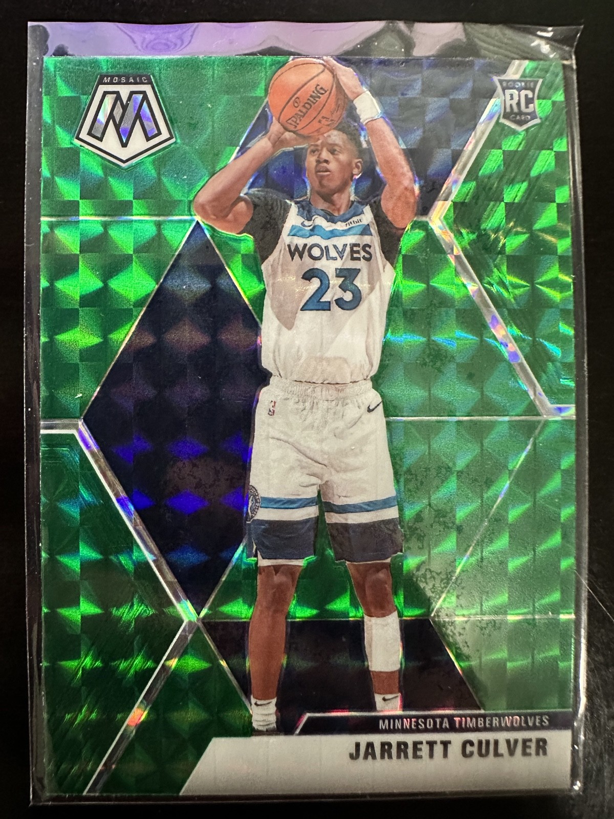 2019 Panini Mosaic JARRETT CULVER RC GREEN MOSAIC PRIZM #201 Timberwolves Rookie