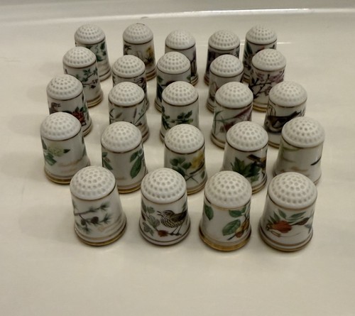 Vintage Franklin Mint Porcelain Thimble Set; Peter Barrett Garden Birds 24 Total