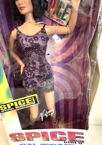 Spice Girls On Tour~Victoria Adams(Posh Spice)~ Galoob Toys 1998 - Picture 4 of 6