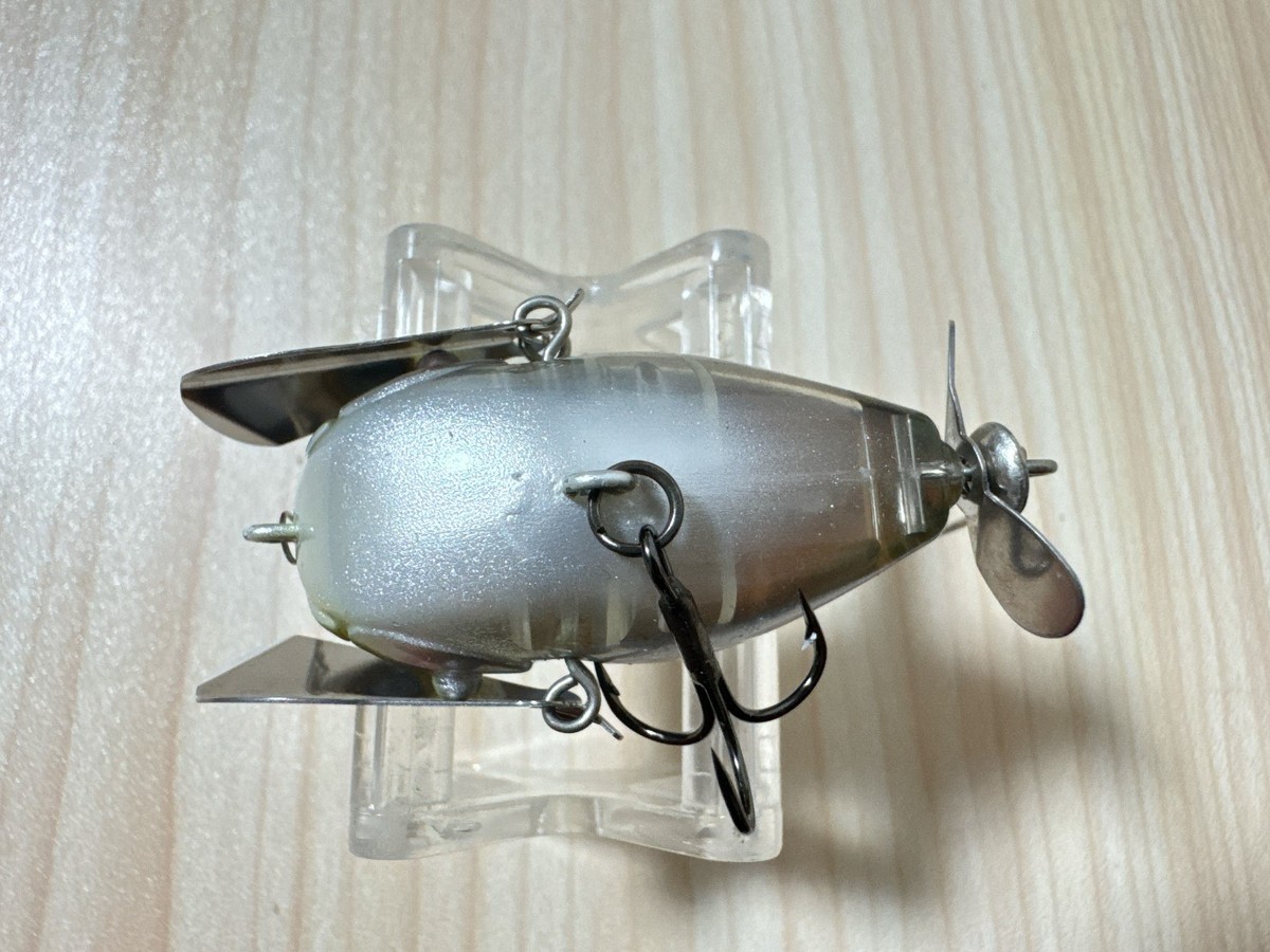chaparral fishing lures ask-44610 Tsunami Talkin' Popper XD Green Mackerel / 6 in face prop integrated with a hollow body for dynamic topwater action MirrOlure C-Eye Pro Dog Jr.