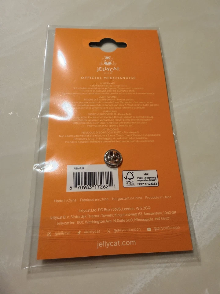 Brand New Jellycat Airlines Pin - Extremely Rare - Image 2 of 2