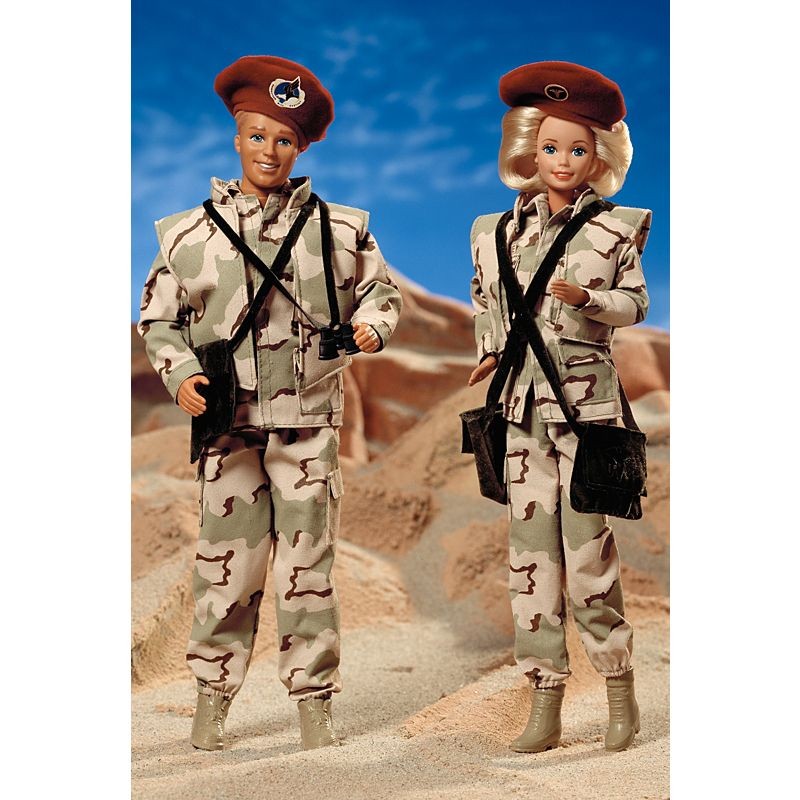 Army Barbie & Ken Deluxe Set Stars 'n Stripes Special Edition 1992