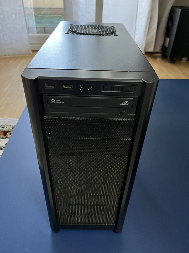 Gaming PC von ASUS mit ASUS Geforce 660, Kingston RAM und be quiet! Netzteil