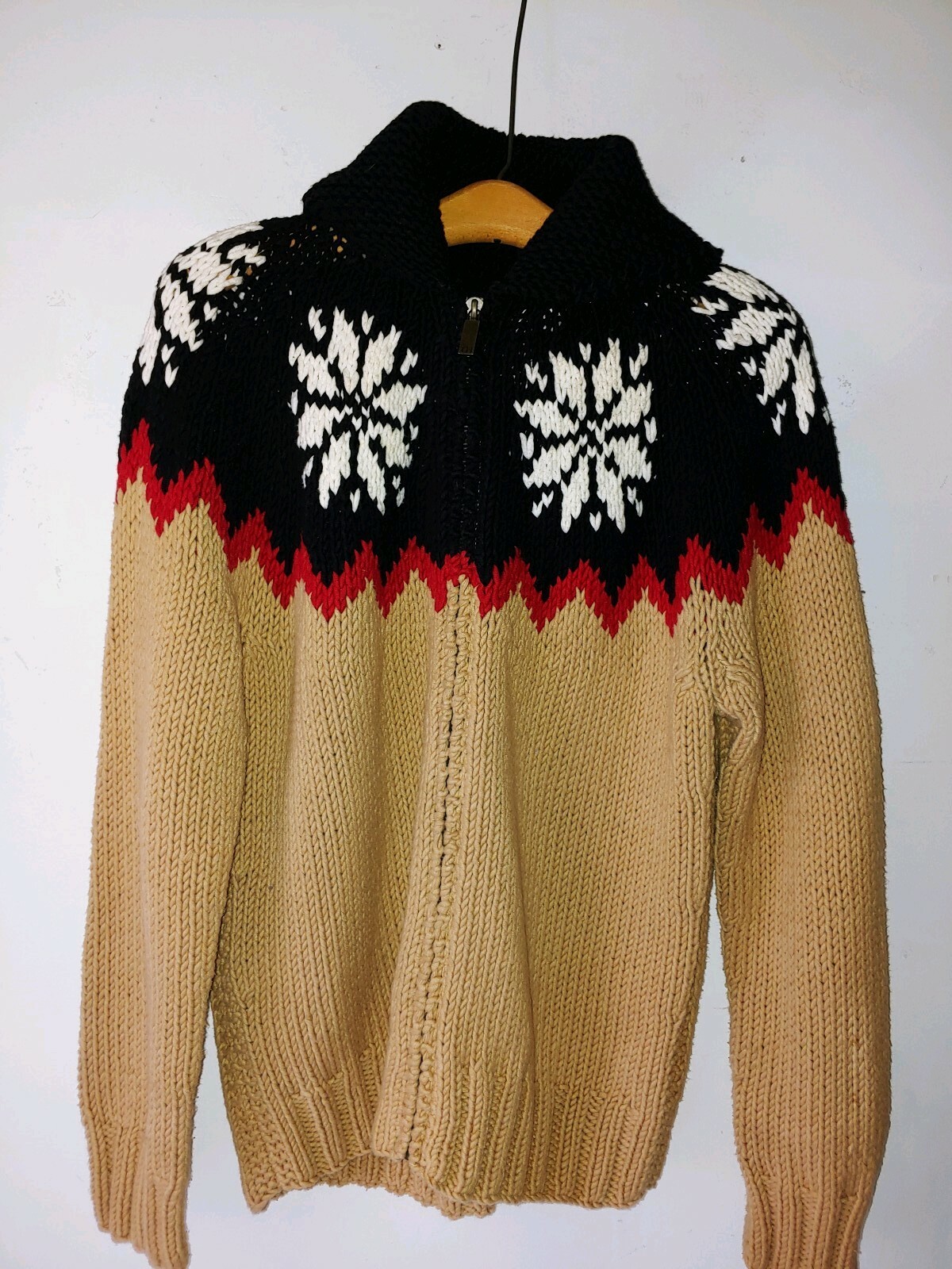 Tommy Hilfiger Women's Snowflake Sweater Handknit Cardigan  Medium TanblackRed