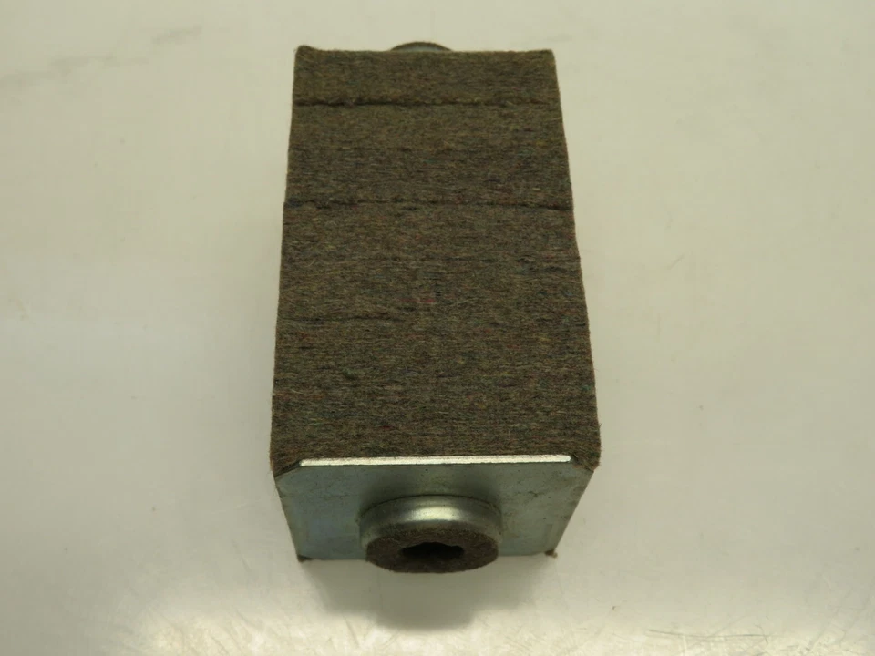 Filtro de combustible estilo fieltro carrocería cuadrada para Aston Martin DBS y Mercedes Benz 180 230 Foto 2 de 4