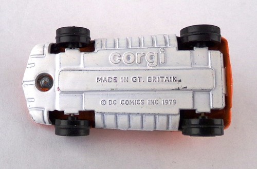 Vintage 1979 Corgi 33 Wonder Woman Die Cast Car DC Comics Inc GT Britain Orange - Picture 6 of 6