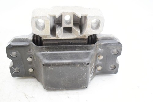 VW GOLF VI 5K1 1.4 59KW 1K0199555 Lagerung, Schaltgetriebe Getriebehalter