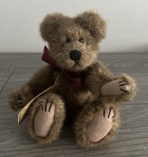 Boyds Bears The Archive Collection York Jointed Bear with Burgundy Bow 8"