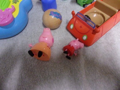 Peppa Pig paquete grande bolos de madera parlante peppa vehículos guitarra un gran conjunto - Imagen 6 de 7
