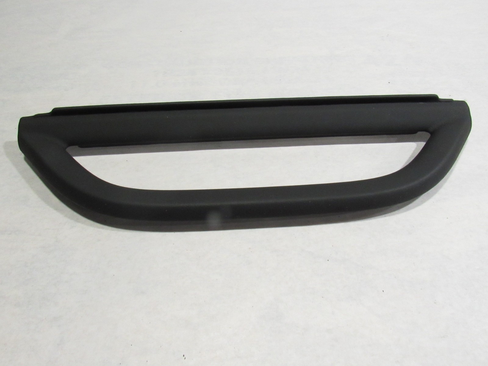 20-23 McLaren GT 2021 Rear Luggage Loop Trim Cover Panel ;:Y