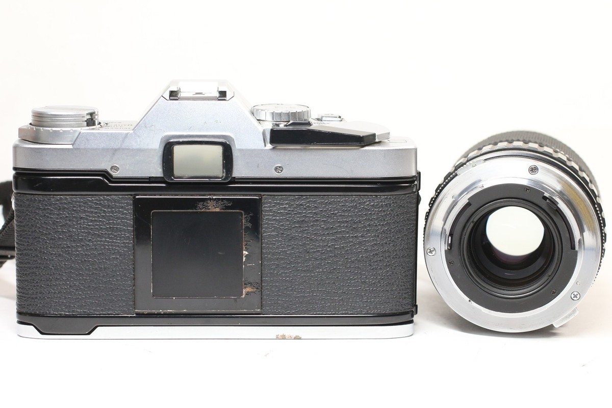 Olympus OM30 35mm SLR Film Camera + OM System ZUIKO Auto-Zoom 75