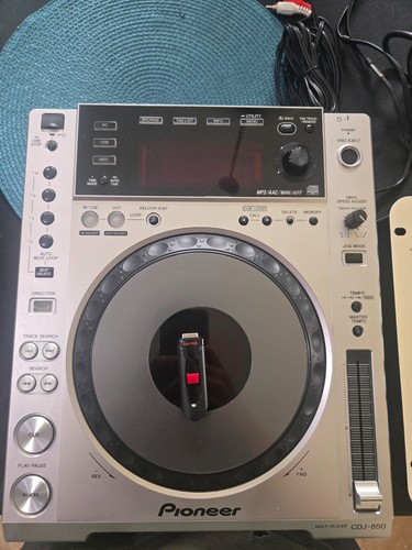 Pioneer CDJ-850 DJ Digital Media Player