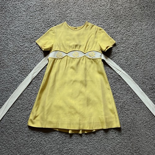 Vintage Saks Fifth Avenue Dress Girls Size 8 Yellow Floral Embroidered 50s 60s