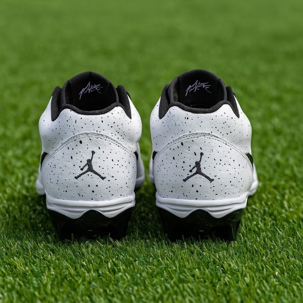 Jordan Stadium 90 Low TD White Speckle Football Cleats HQ0210-100