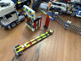 LEGO Creator Expert: Fairground Mixer (10244)