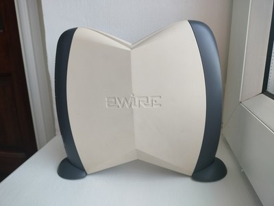 2Wire 1701 HG Home Gateway DSL WLAN Modem Router und Netzteil Bundle