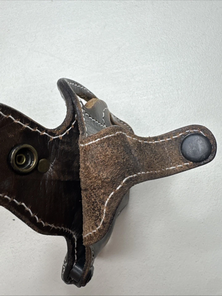 TAGUA Right Hand OWB Thumb Break Belt Holster Dark Brown Leather - Image 3 of 3