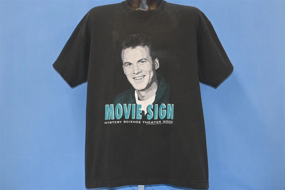 Camiseta de colección años 90 MST3K SIGNO DE PELÍCULA MISTERIO CIENCIA TEATRO 3000 MICHAEL NELSON XL Foto 2 de 4
