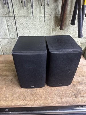 B&W - Bowers & Wilkins  DM600 S3 Bookshelf Speakers