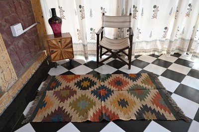 Rugmoda Jute Kilim Rug 3x5 Multicolor Geometric Southwestern Area Rug