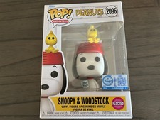 Funko Pop! Vinyl: Peanuts - Snoopy & Woodstock (Flocked) - Entertainment...