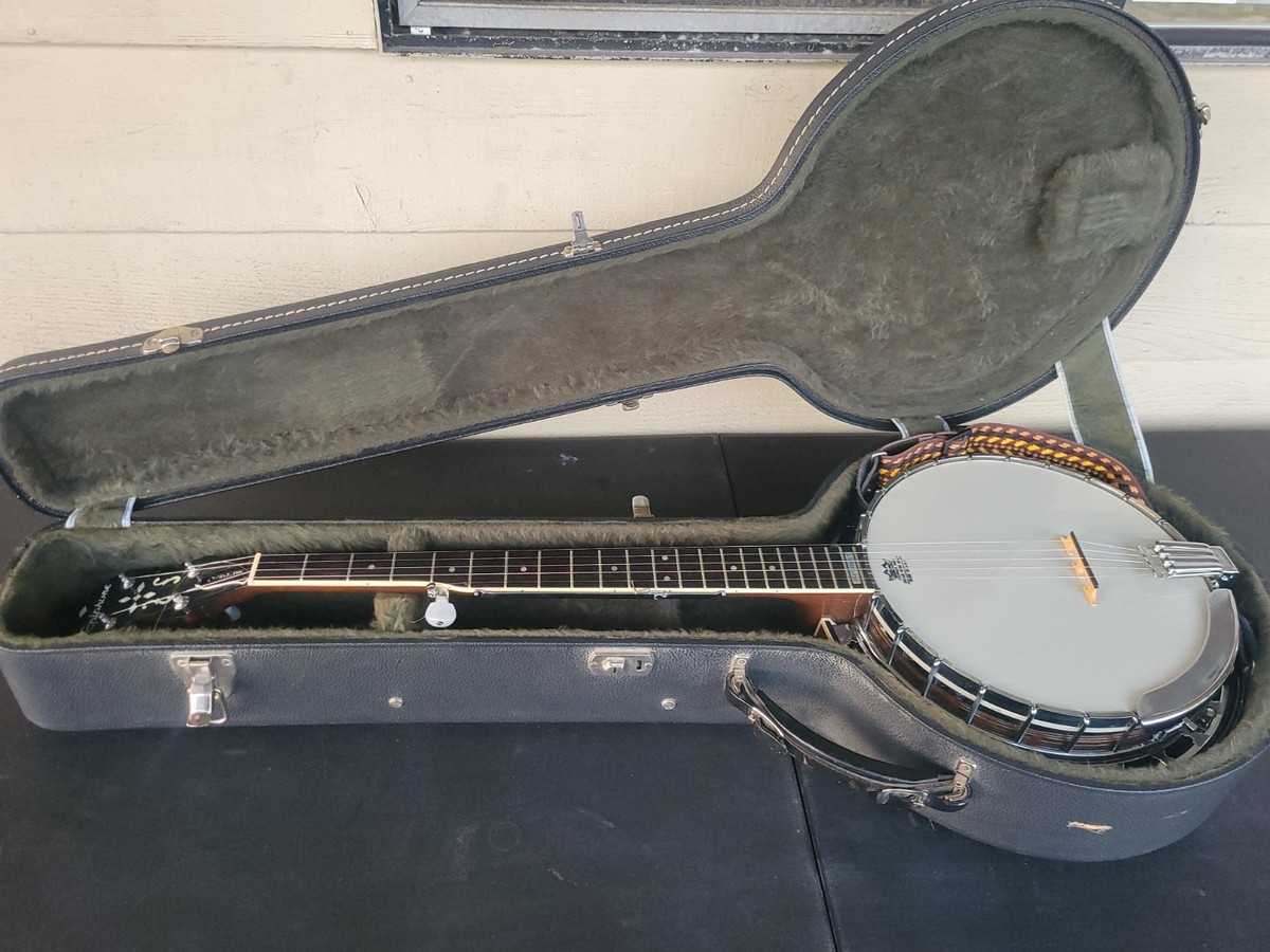 Epiphone Gibson Masterbuilt 5 String Banjo w/Hard Case Made In
