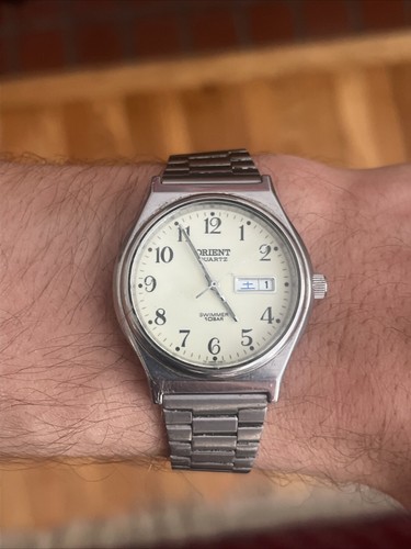 Orient Quartz Swimmer 10 Bar Herren JDM Quarzuhr Neue Batterie! - LESEN! No Date