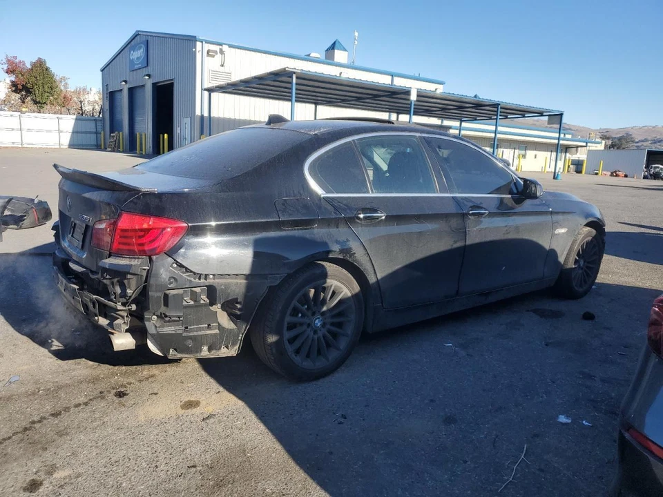 Tanque de combustible usado se adapta a: BMW 535I Grado A 2013 Foto 3 de 4